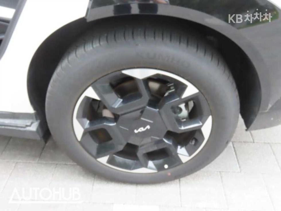 2026 - kia ev5