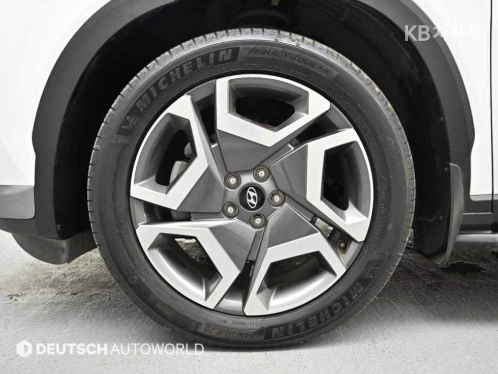 2023 Hyundai Used Car photo