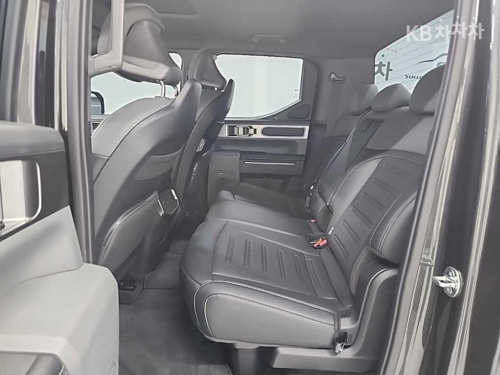2026 - kia tasman