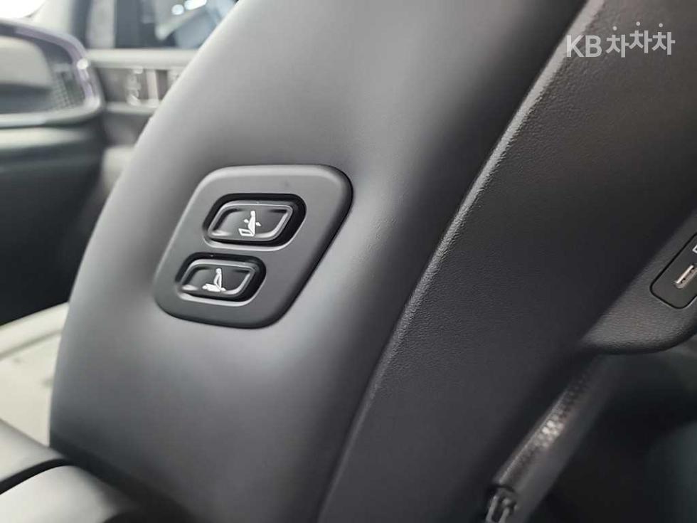 2026 - kia tasman