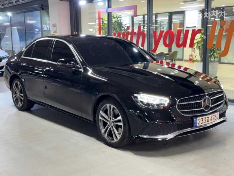 2023 Mercedes-Benz E (W213) photo