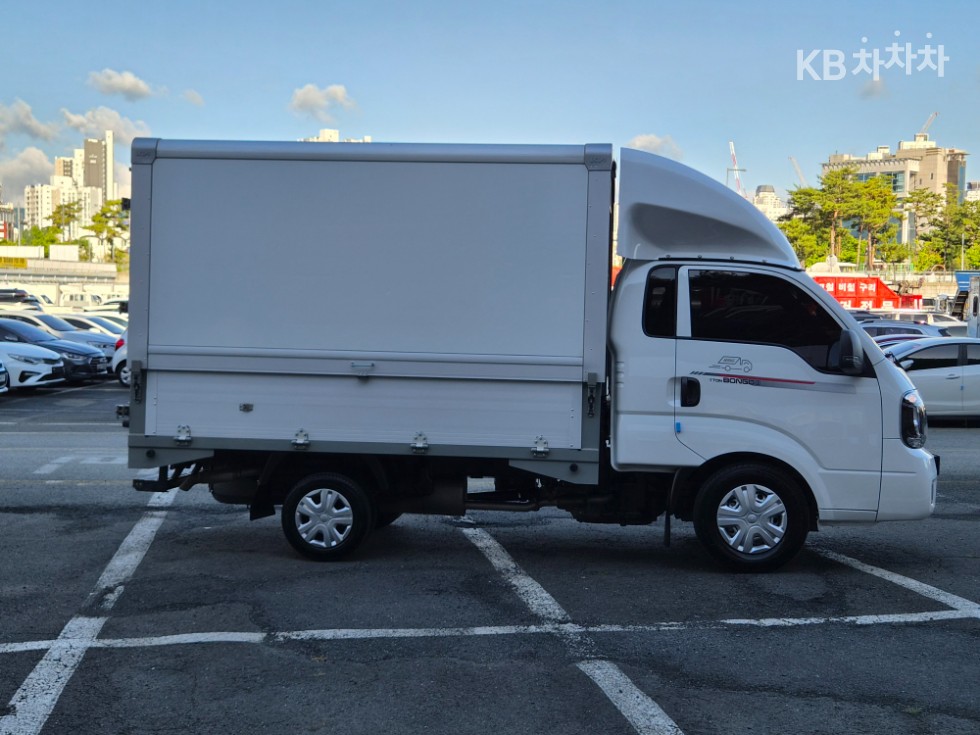 2026 - kia bongo iii
