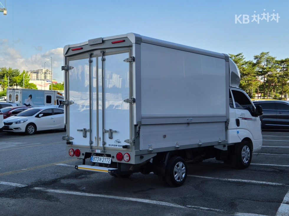 2026 - kia bongo iii