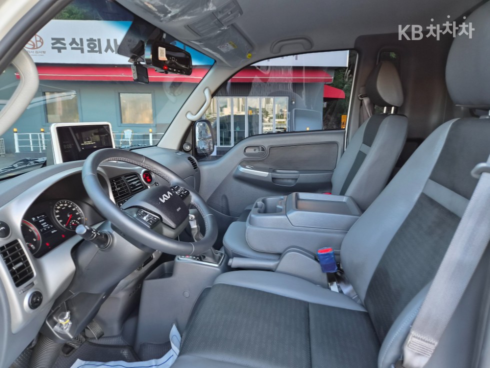 2026 - kia bongo iii