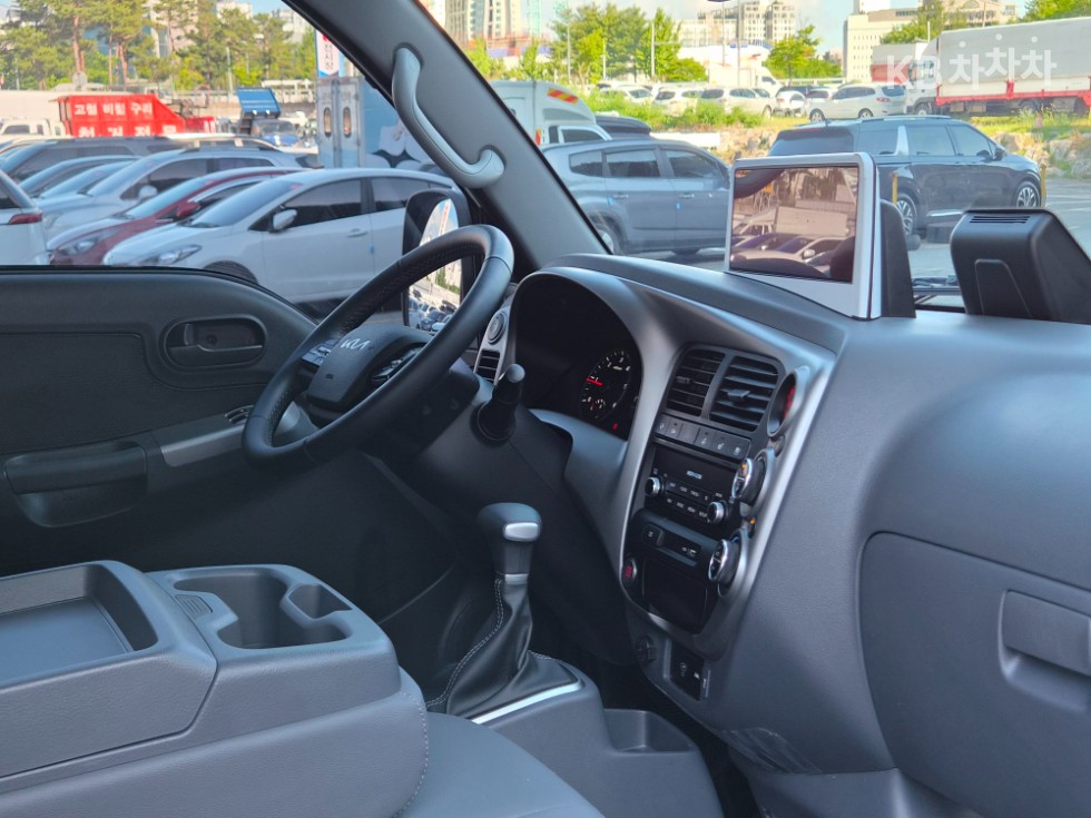 2026 - kia bongo iii