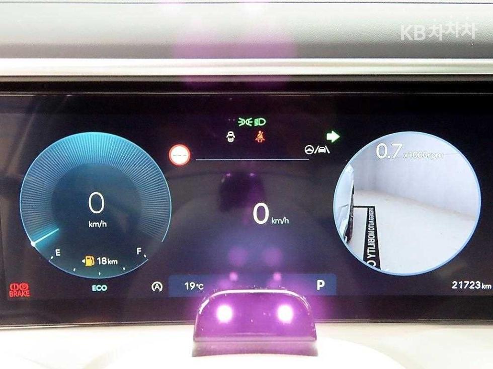 2025 Hyundai Used Car photo