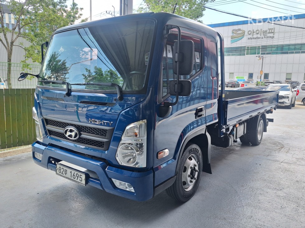 Hyundai Mighty