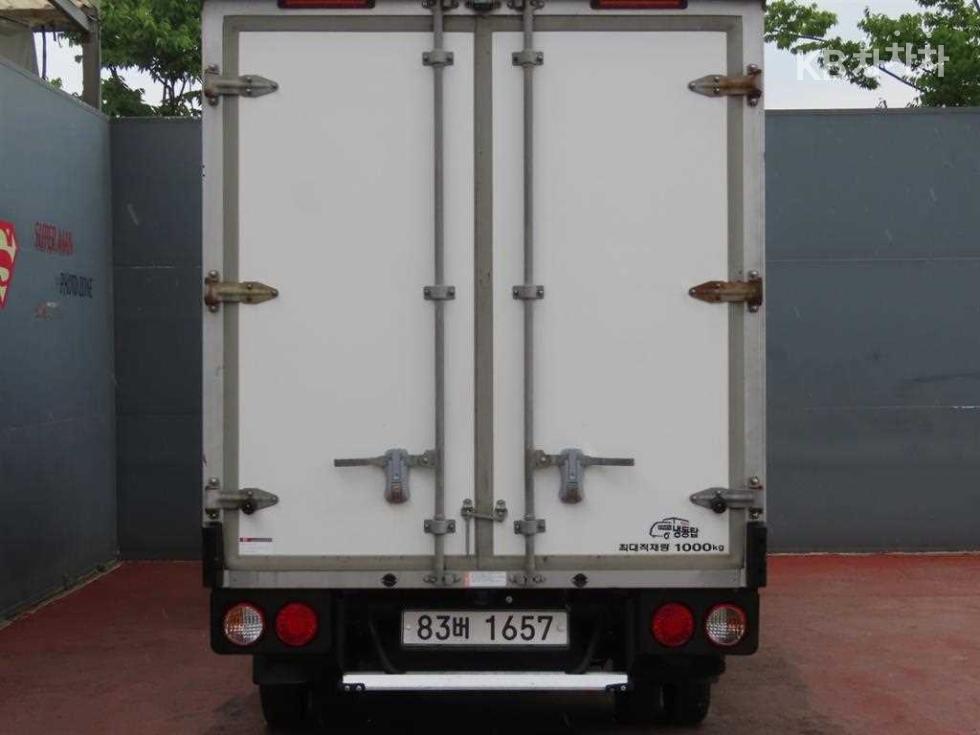 2020 - kia bongo iii