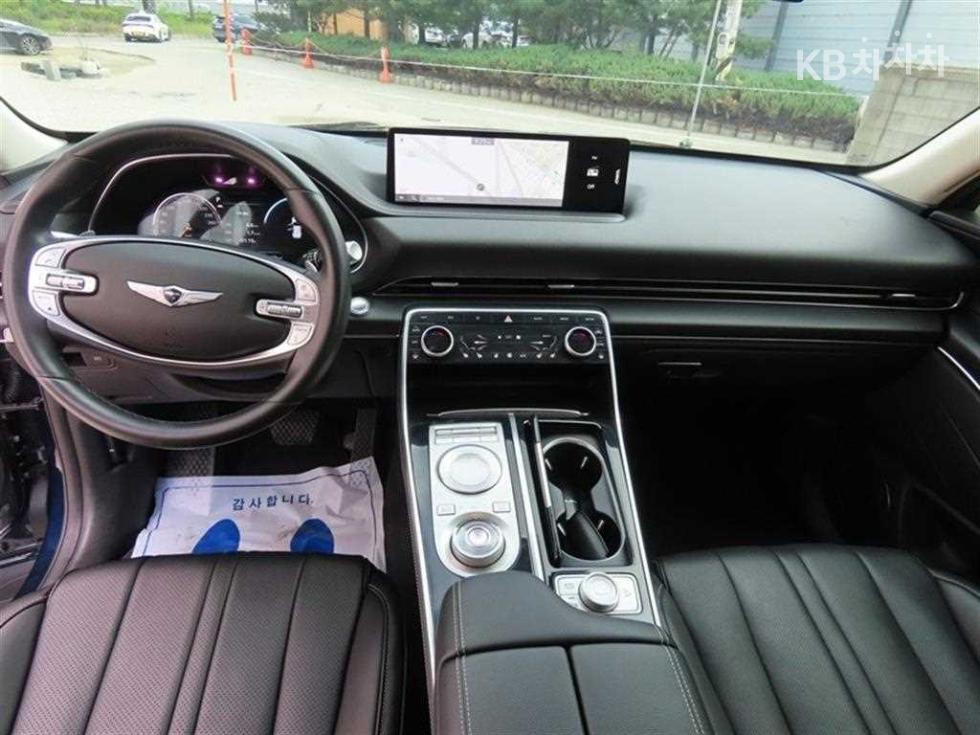 2020 Genesis GV80 photo