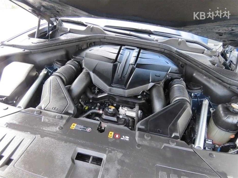 2020 Genesis GV80 photo