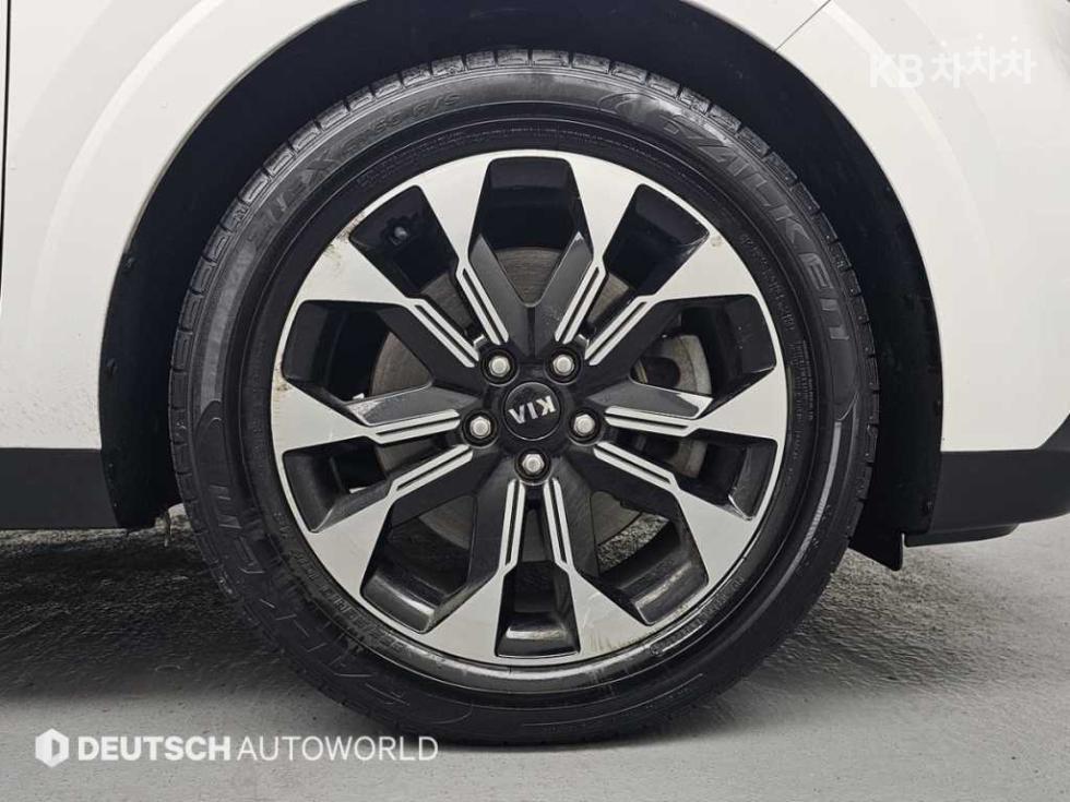 2021 - kia carnival