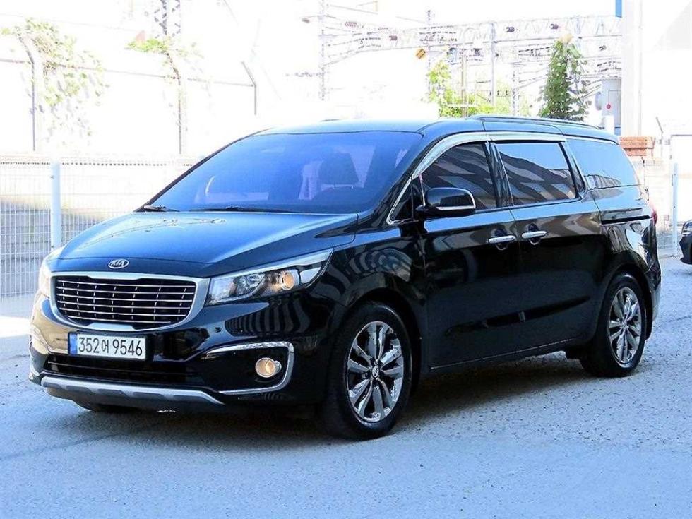 2018 - kia carnival