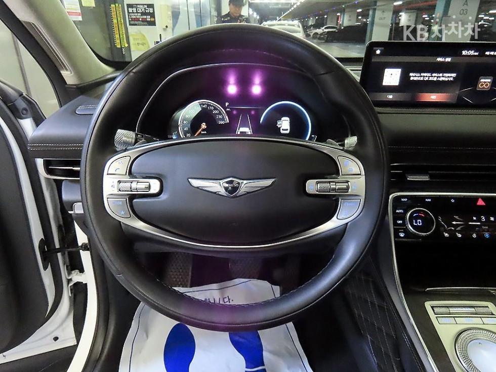 2021 Genesis GV80 photo