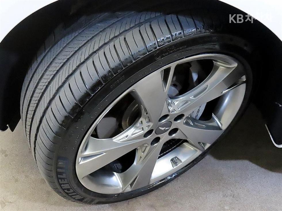 2021 Genesis GV80 photo