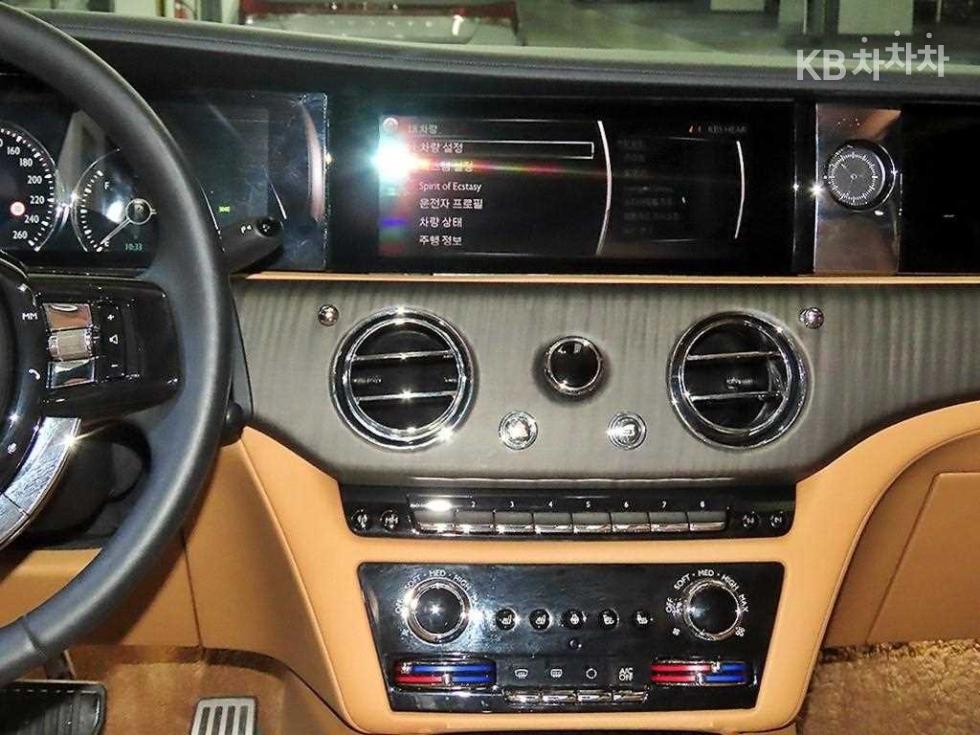 Rolls-Royce Ghost — miniaturë 11