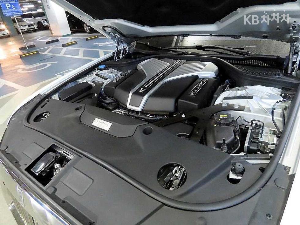 Rolls-Royce Ghost — miniaturë 19
