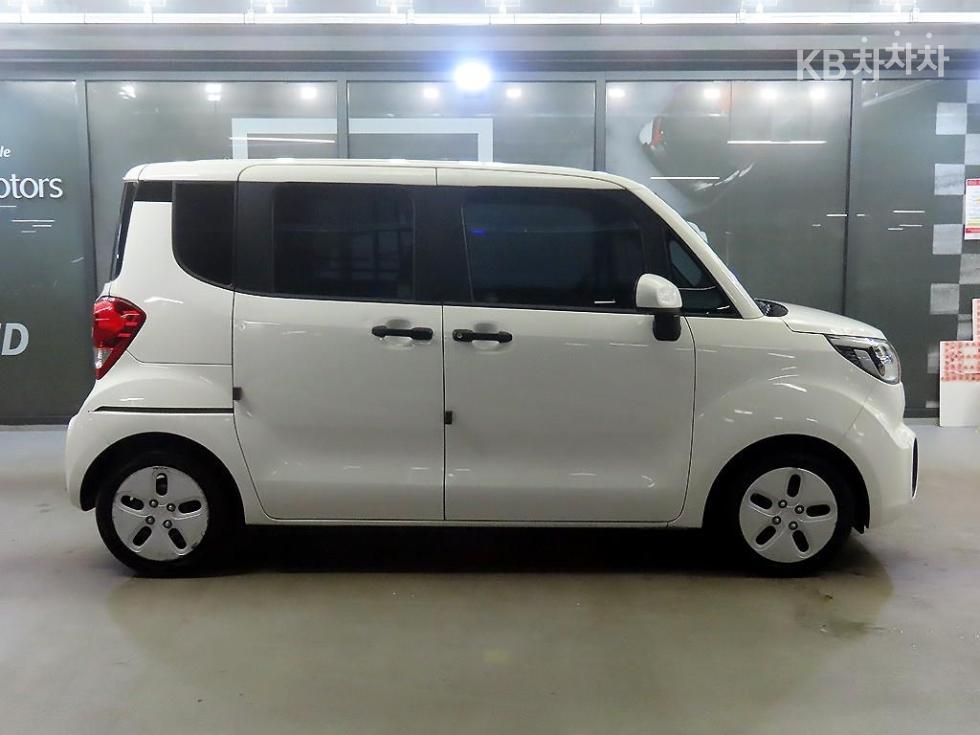 2022 - kia ray