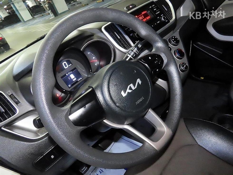 2022 - kia ray