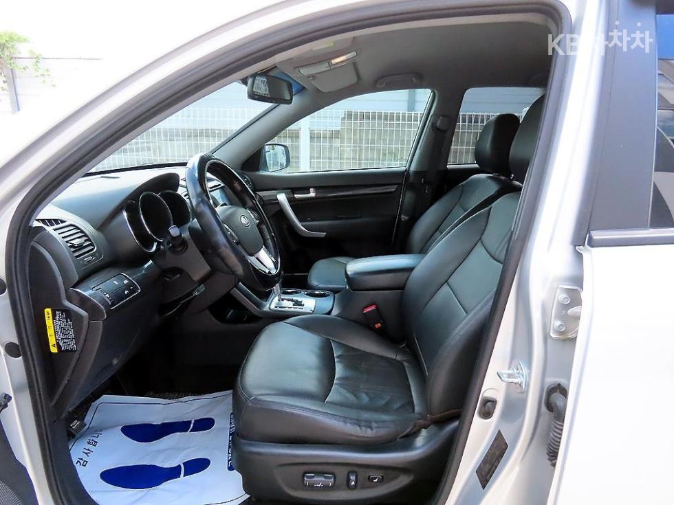 2011 - kia sorento