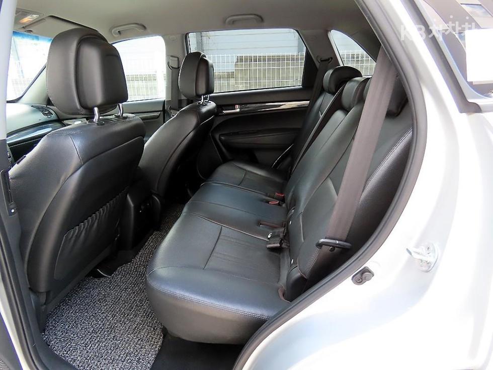 2011 - kia sorento