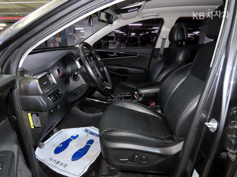 2016 - kia sorento