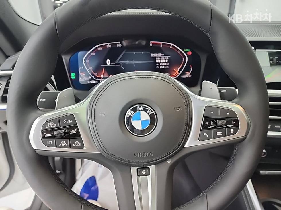 2021 BMW BMW 4 (G22) photo