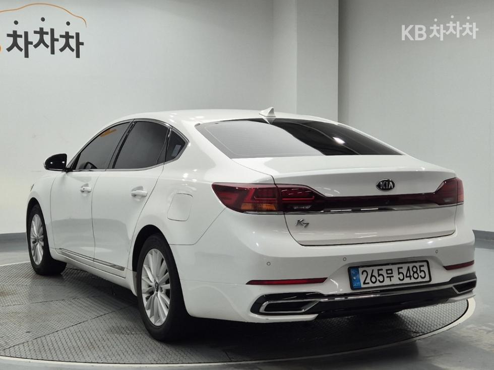2020 - kia k7