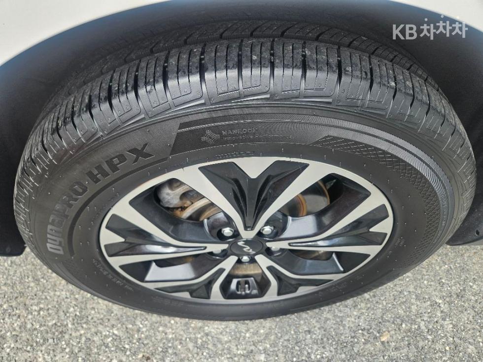 2023 - kia carnival