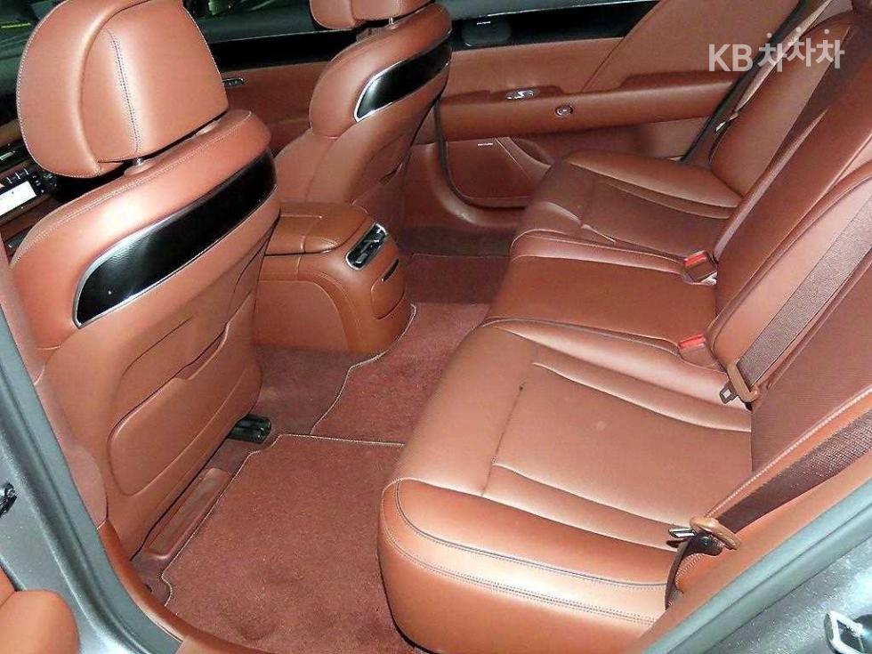 2022 Genesis G90(RS4) photo