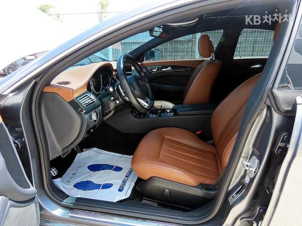 2017 Mercedes-Benz CLS(W218) photo