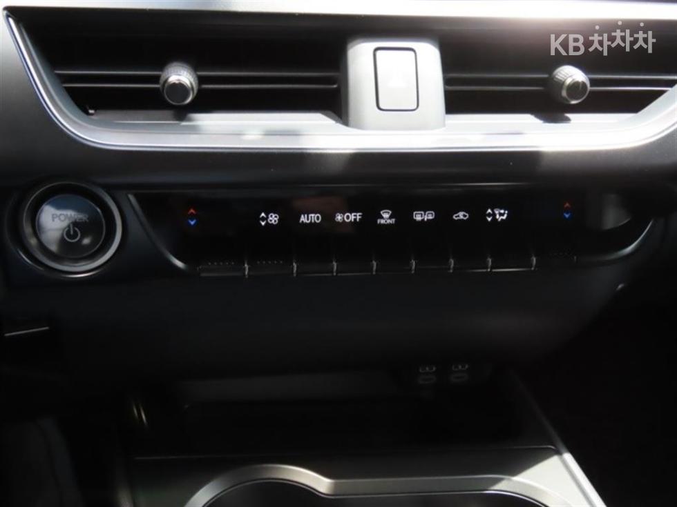 2026 - lexus ux
