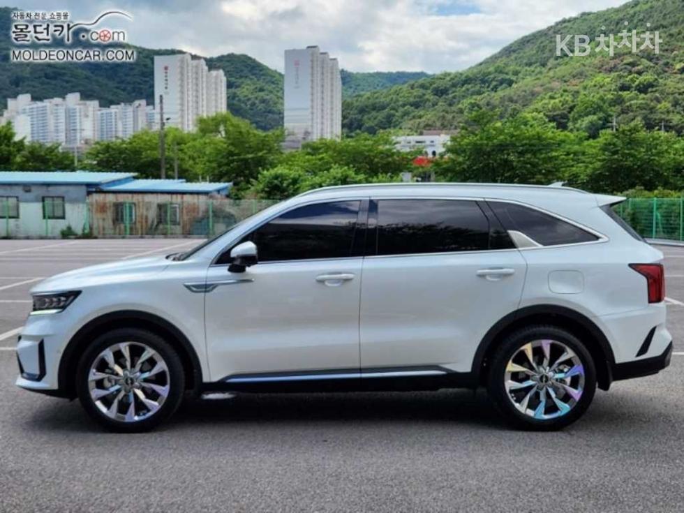 2022 - kia sorento