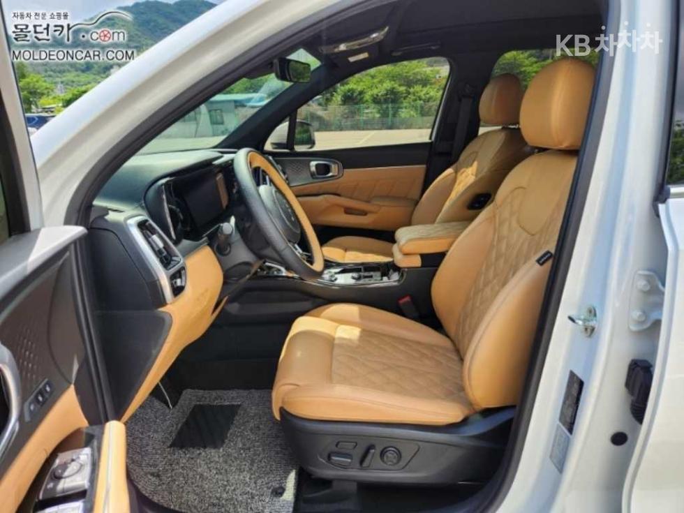 2022 - kia sorento