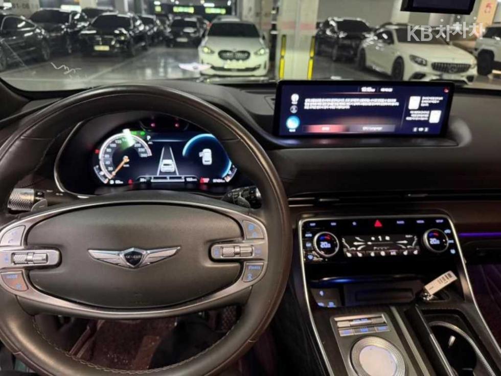 2020 Genesis GV80 photo