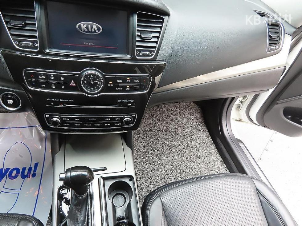 2014 - kia k7