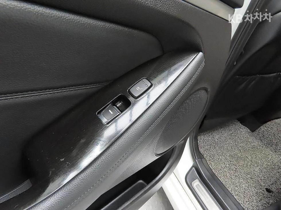 2014 - kia k7