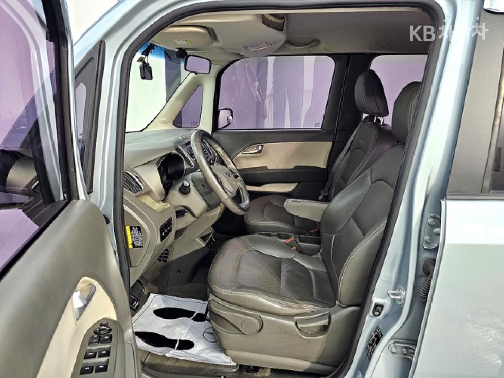 2012 - kia ray