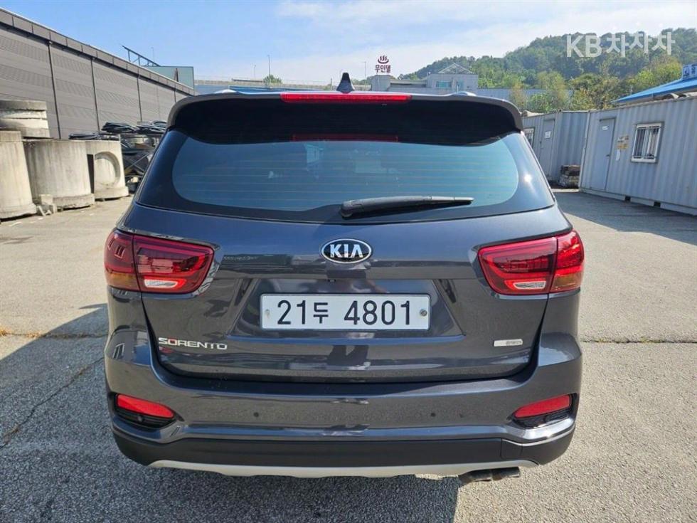 2018 - kia sorento