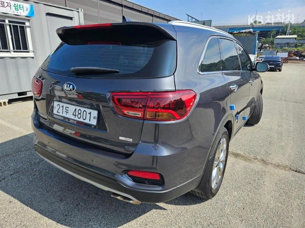 2018 - kia sorento
