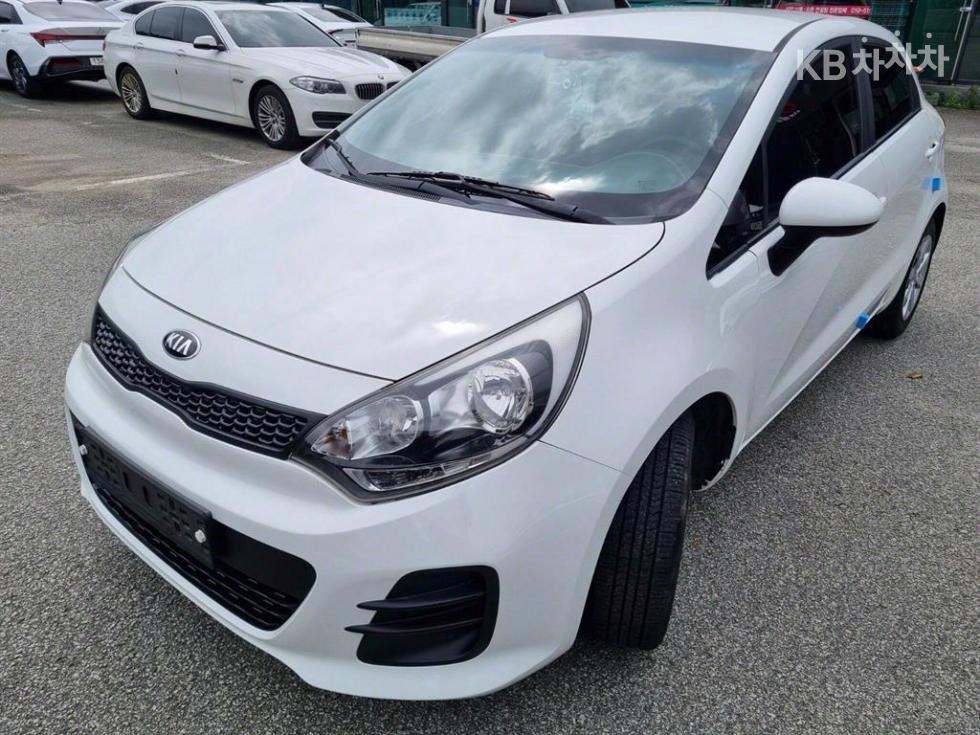 2015 - kia pride