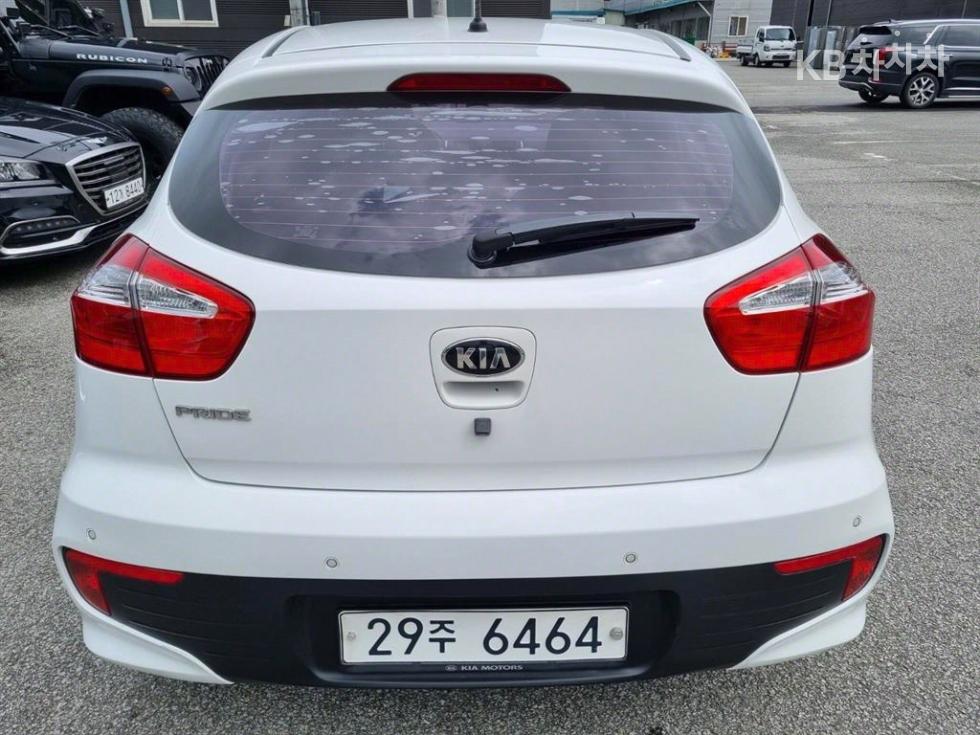 2015 - kia pride
