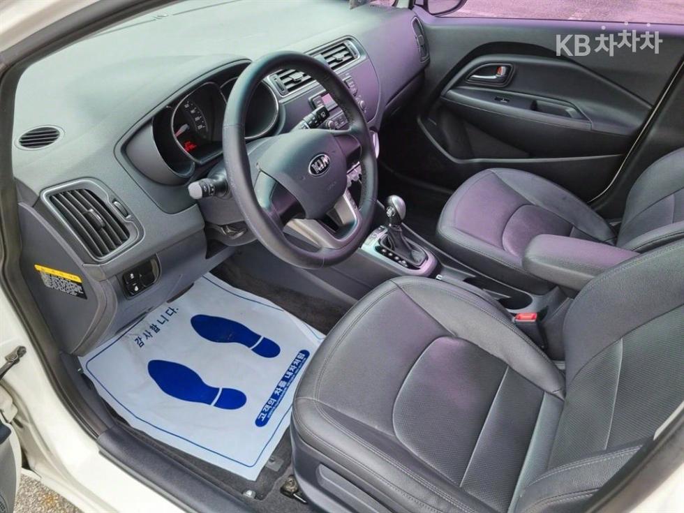 2015 - kia pride