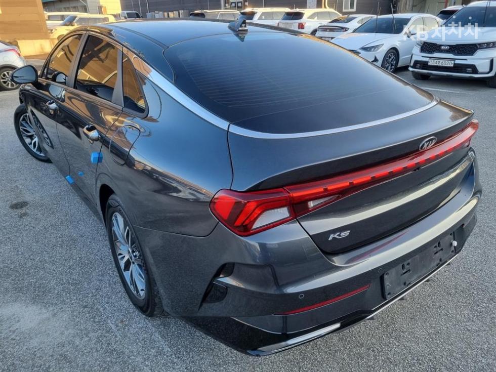 2020 - kia k5