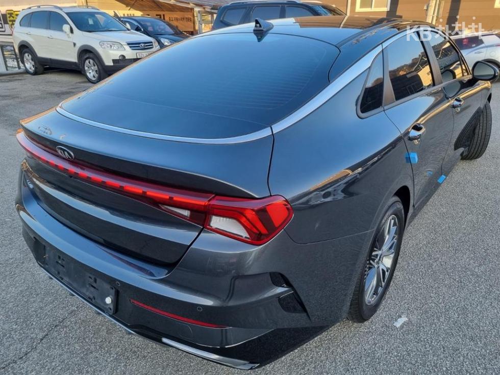 2020 - kia k5
