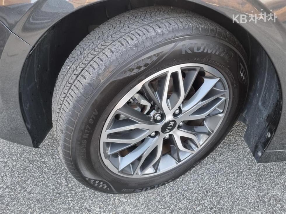 2020 - kia k5