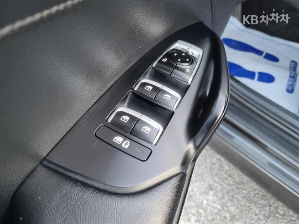 2020 - kia k5