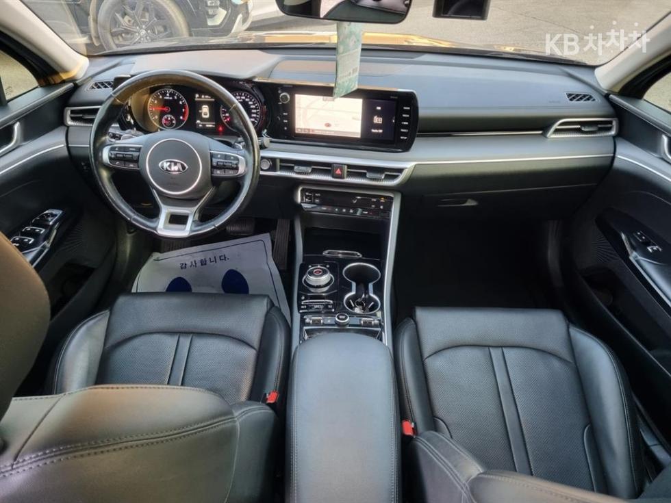 2020 - kia k5