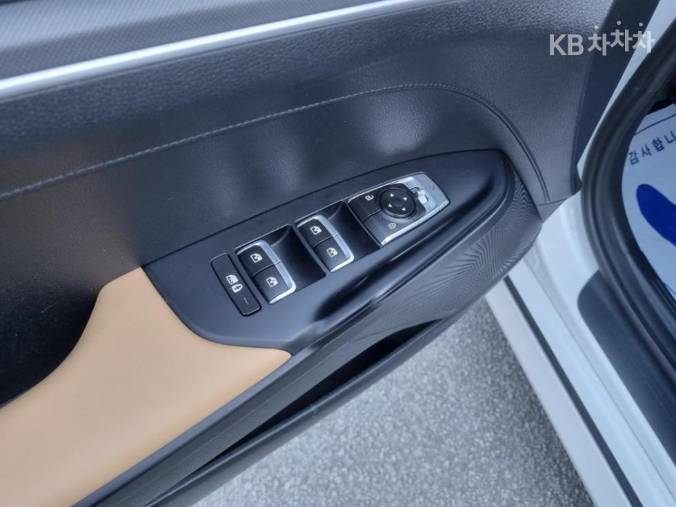 2020 - kia k5