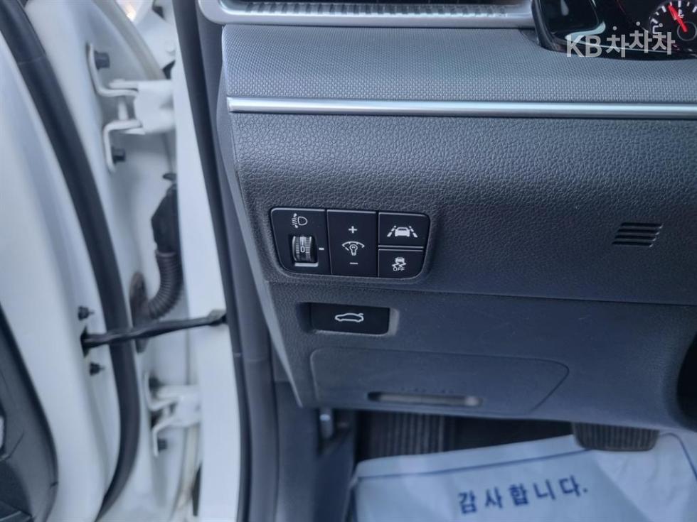 2020 - kia k5