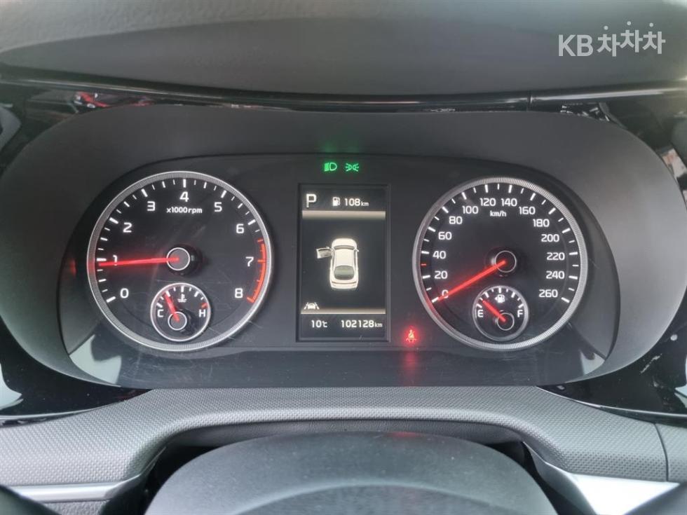 2020 - kia k5